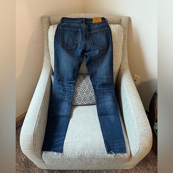 Lucky Brand Skinny Jeans - Picture 3 of 4